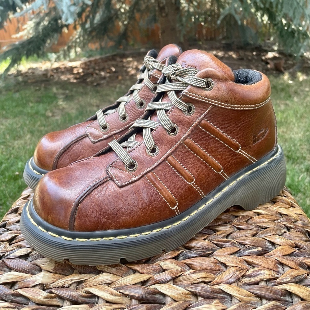 Dr Doc Martens Y2K Vintage 90s Chunky 2C01 Brown Leather Platform Ankle Boots